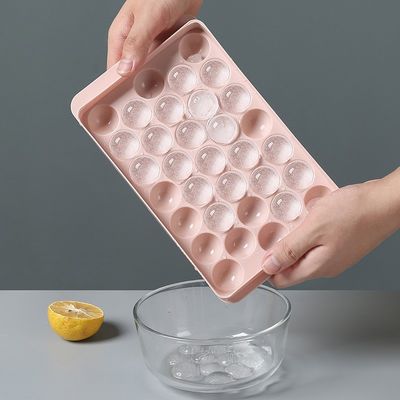 Gepersonaliseerde BPA-vrije cirkel-ijsbak voor vriezer Kleine ronde ijsblokbakken Ronde bol