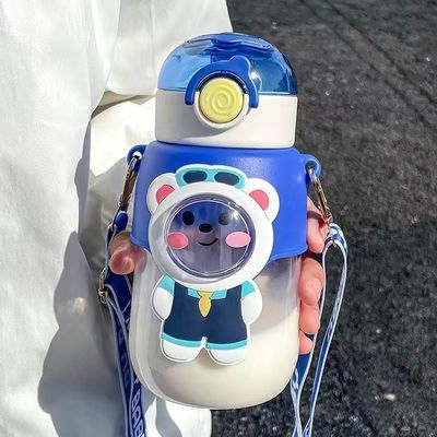 Kinderen waterfles Cartoon schattig plastic beker met strooi type draagbare ontwerp