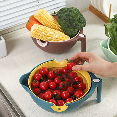 Veelzijdige schoonmaak 2-in-1 Plastic Colander Strainer Bowl Sets voor groenten en fruit