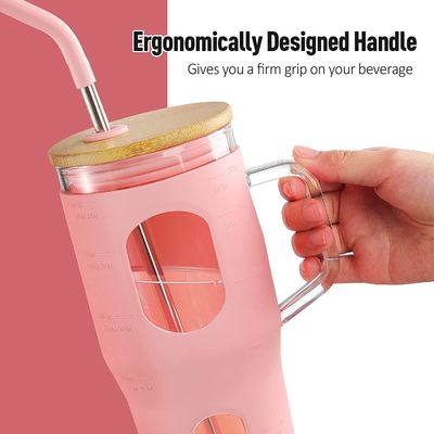 Custom logo herbruikbare glas tumbler 32oz met bamboe deksel handvat en siliconen mouw