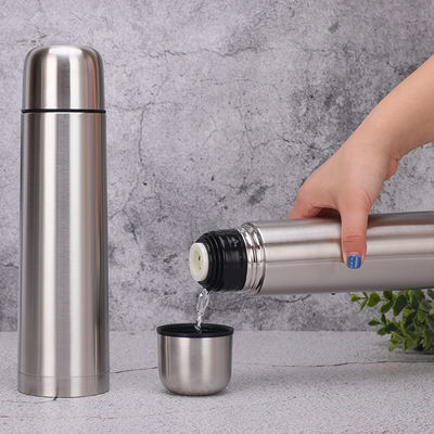 Geniet van warme of koude dranken overal met onze Amerikaanse stijl triple wand thermosfles
