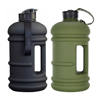 Blijf gehydrateerd onderweg met onze 2,2 liter waterfles zonder BPA en voedselkwaliteit