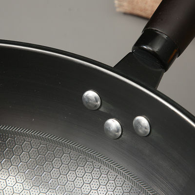 Minimalistische stijl non stick honingraat 34cm puur ijzer frituren Wok Duurzaam en duurzaam