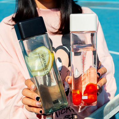 Terug naar school essentieel helder bevroren vierkant draagbare plastic fles met touw
