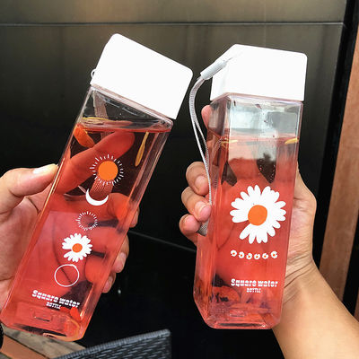 Terug naar school essentieel helder bevroren vierkant draagbare plastic fles met touw