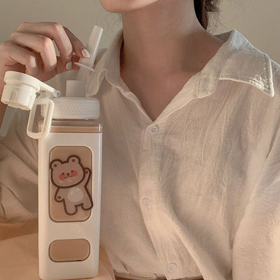 Gym-Ready Kawaii waterfles met 3D-sticker 700ml/900ml Plastic Travel Milk Draagbaar