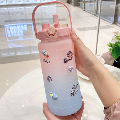 Motiverende waterfles met tijdmarker BPA-vrij 64OZ en gradiënt kleurontwerp