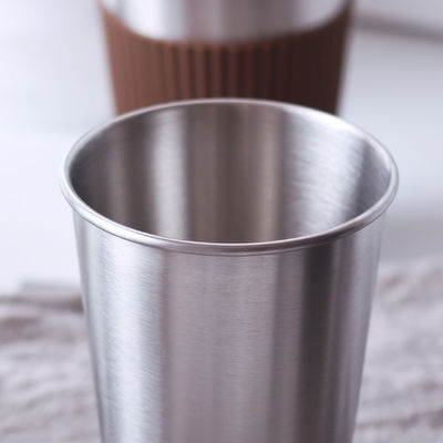 Roestvrij staal koffiebeker Custom 17oz Double Wall 18/8 Tumbler met siliconen mouw