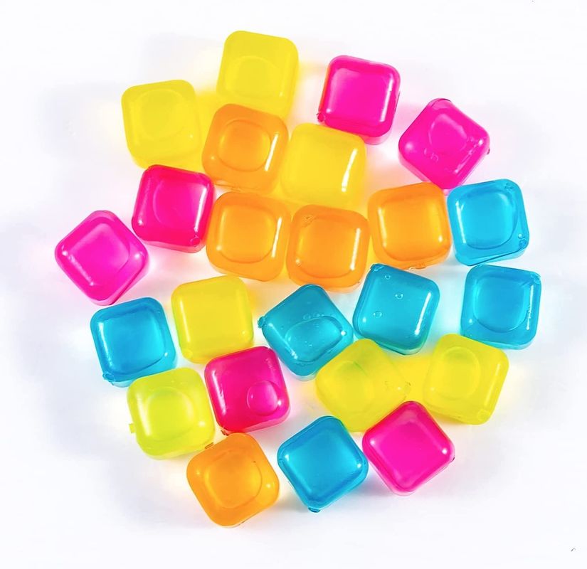 Kleurrijke ijsblokjes 310 g gemaakt van voedsel materiaal BPA vrij plastic