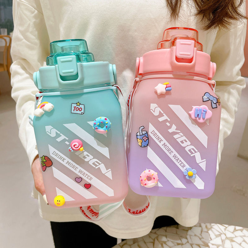 Back to School Essential Geïsoleerde Waterfles met tijdmerker en stro