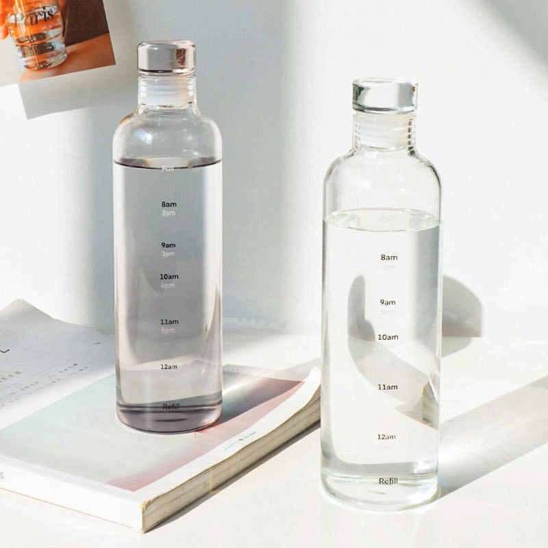 Minimalistische ontwerpstijl 500 ml BPA-vrij borosilicaat glas waterfles met tijdmarker